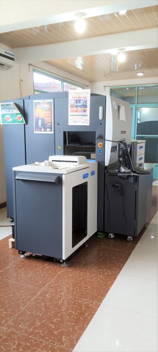 HopeImprimerie's tweet photo. Avec ces nouvelles machines ultra-rapides, vous aurez une gamme étendue et diversifiée d'applications commerciales comme des brochures, des catalogues, des livrets, des calendriers, du publipostage, des albums photos professionnelles, etc.
#ForYourSuccess https://t.co/rjjylUTsYh