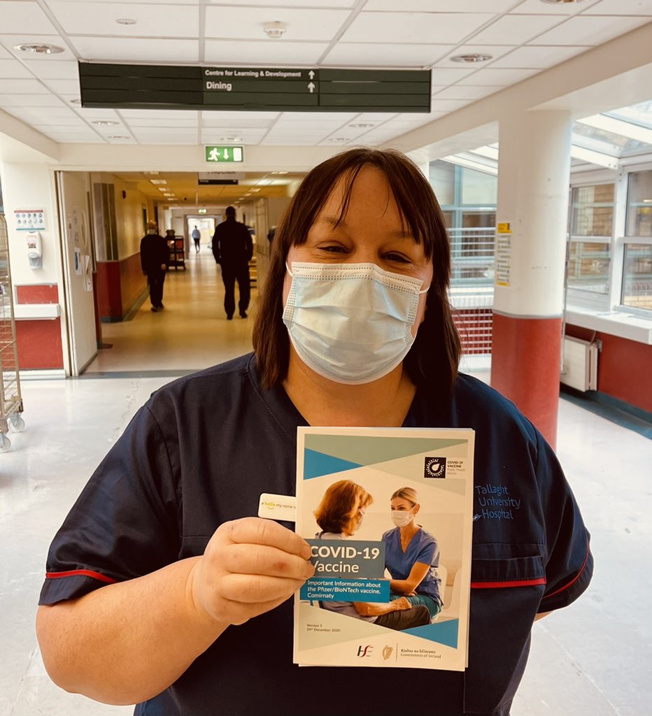#TUHworkingtogether COVID vaccines arrived this am courtesy <a href="/HSELive/">HSE Ireland</a> (many thanks)

1st peer vax delivered within 60mins of receipt-up and running fast, thanks to the planning and efforts of <a href="/ainemlynch/">aine lynch</a> <a href="/dtwall1/">David Wall</a> @lulunugent 

Looking forward to mine when my digital booking comes