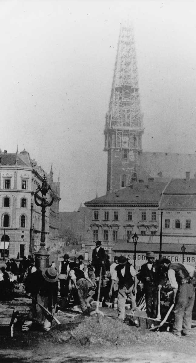 Early-20th-century Brno, 2nd city of the modern Czech Republic, was electrifying. Electric lighting, electric tramways - and electrified time. Find out more in <a href="/nye_james/">James Nye</a>'s AHS London Lecture! Zoom Webinar, free to all, 14 Jan, 6.15pm UTC. Register here: ahsoc.org/events/london-…
