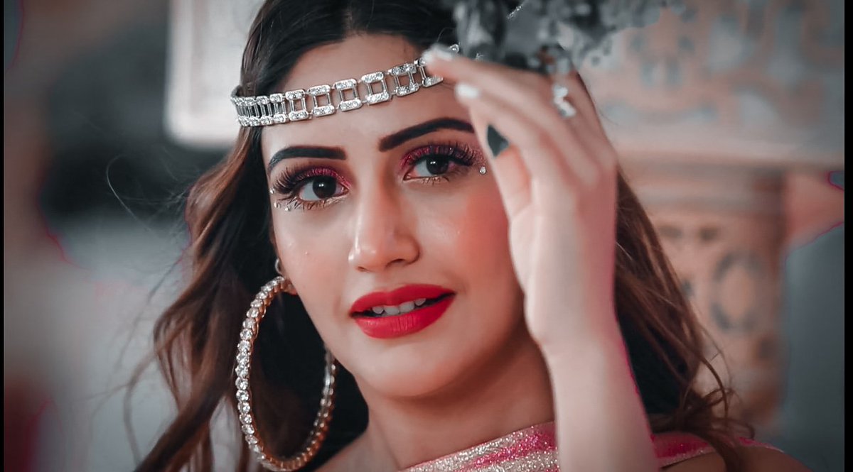 Surbhi_squad's tweet photo. Words fall short to praise her BEAUTY as well as her TALENT 😍😍

[#SurbhiChandna • #ITA2020 • #dpiff2021 • #Naagin5 • #SCians • #BaniSharma ]

@TheITA_Official https://t.co/qFqqP5C1ud