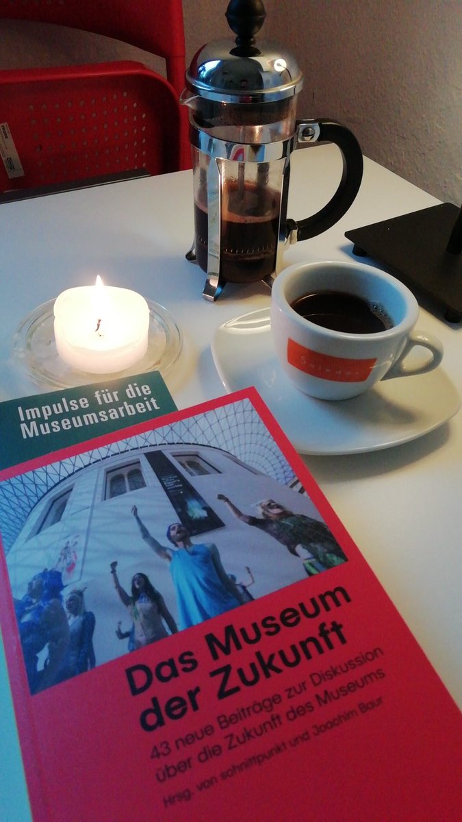 dr_fred_fld's tweet photo. Trotz oder gerade wegen des andauernden Lockdowns freue ich mich über Gedanken zum Innen und Außen des Museums aus dem neuen Sammelband #Museum der #Zukunft von #schnittpunkt, @joabaur, @norasternfeld #paramuseum fyi @Kupoge @agilekultur #neueRelevanz https://t.co/Xp8729juBJ