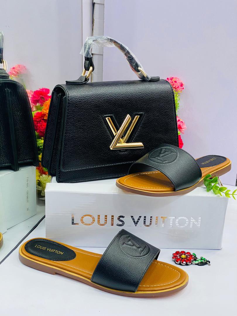 Louis Vuitton Slides Price :20,000 Naira Sizes :40-45 Comes in