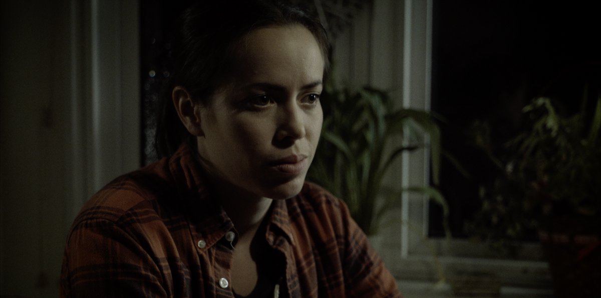 BlackHousePics's tweet photo. 'The Good Neighbour' - First and final frame.

Dir: @JonReidEdwards 
DoP: Pablo Rojo

#firstandfinalframe #firstandfinalshot #firstandlastshot @ThGoodNeighbour https://t.co/fW4UWwQOHa
