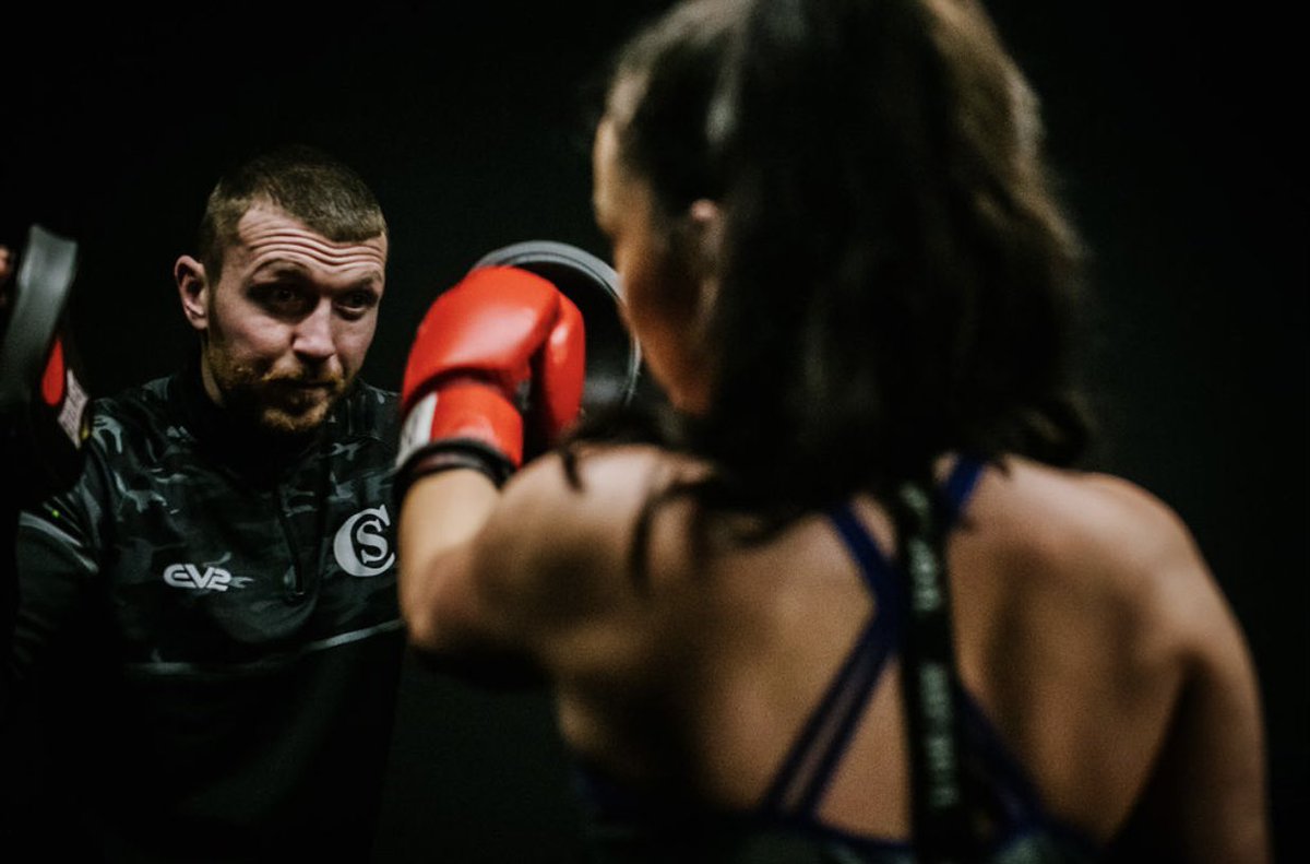 JebsonCreates's tweet image. Ex British Champion @scottycardle (who I’ve photographed a number of times over the years) will tell you: the fight is won during the preparation! We’re in difficult times atm - however we need to stay focused to win in the end.. #sportsphotography #ContentCreator #marketingcoach