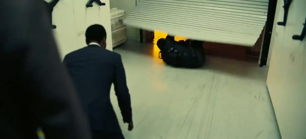 We wrote down 5 reasons why you should see TENET A Thread1. Tenet is different from other Sci-Fi movies as Christopher Nolan try to bend the laws of physics