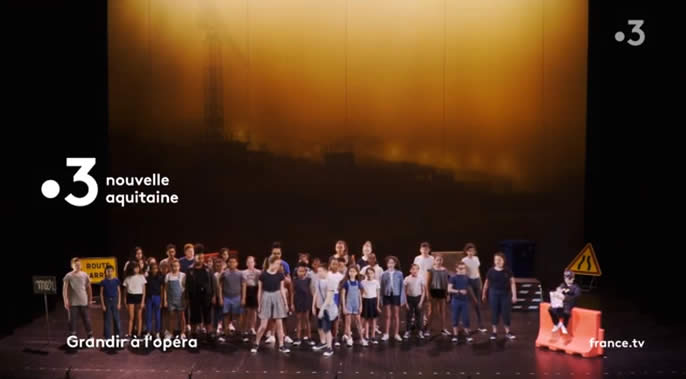 FondationOrange's tweet photo. 🎶Si vous avez manqué la diffusion du #documentaire Opérakids sur @F3Aquitaine , vous pouvez le voir sur cette page 👉https://t.co/3KcyKLw225 
#operakids #opera #musique https://t.co/DX9C5cdKjI