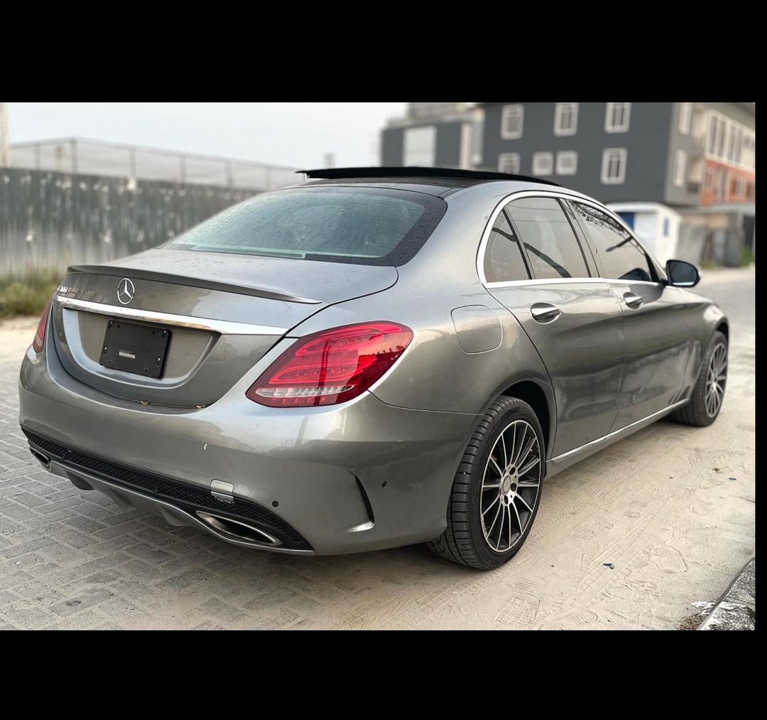 opekingfrosh's tweet photo. Pls Help Retweet🙏

Sweet Deal🔥

Mercedes Benz C300
2015
Toks
Full Option

Price - 11.5M Only

Location - Lekki

Send a DM or Call/Whatsap 08077565546

#DangotesEmpire #iPhone12 #lockdown #schoolsreopening What God 5th of January
#EricaOnceSaid Federal #universityTools #bobrisky https://t.co/gztgO4fpBN