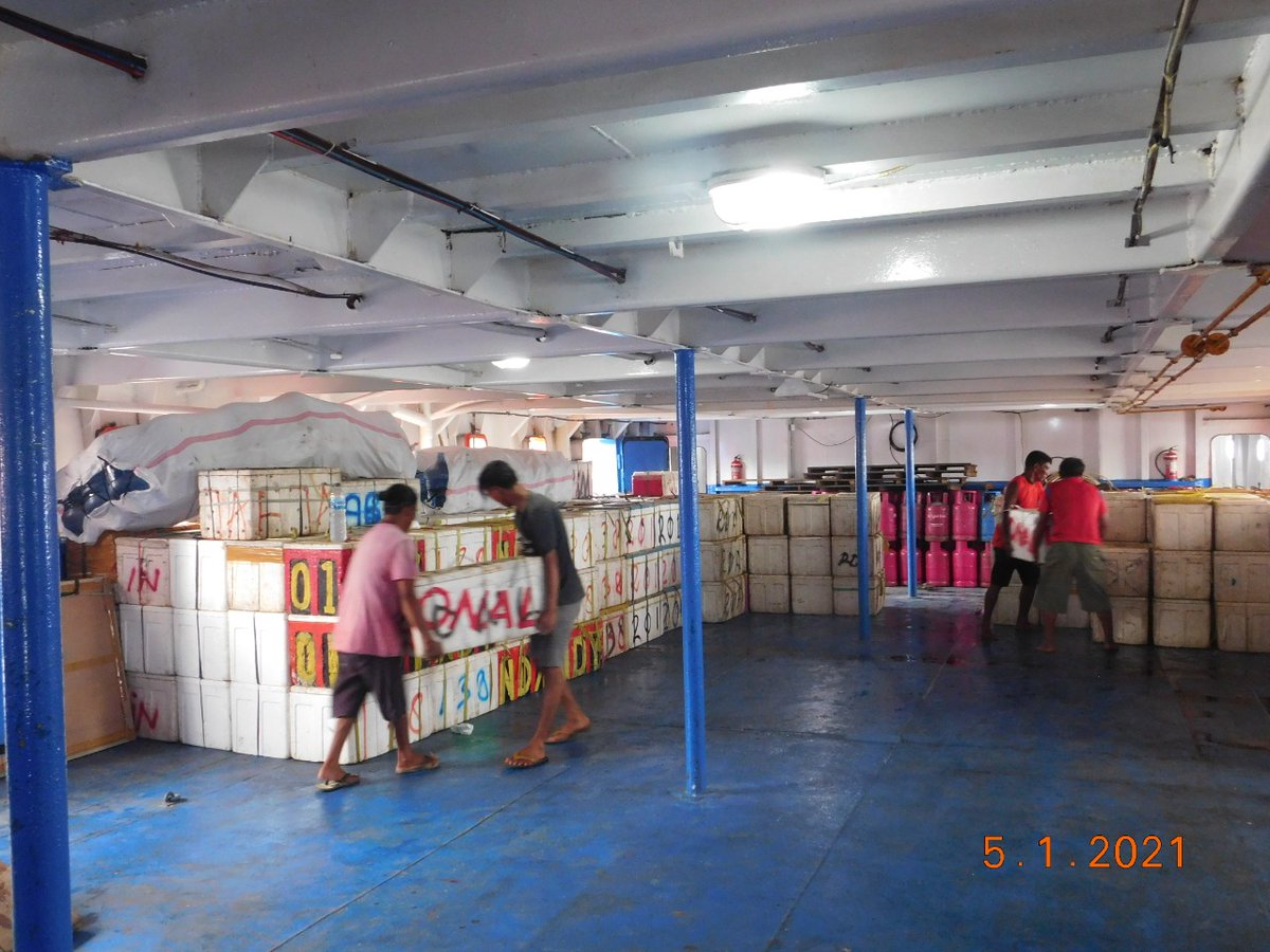 wilkerbalut's tweet photo. 05/01/2021 #OneHealthKIPM
Kegiatan Pengawasan dan Pemeriksaan di Area Pelabuhan Banggai Laut KM. Harapanku Mekar Tujuan Luwuk. Oleh Petugas :
@WilkerBalut
@HumasBKIPM
@rinajanwar2201
@darwis_skipmlb
@l3o_Ramagusta
@medya1978 https://t.co/qmAASYWE16