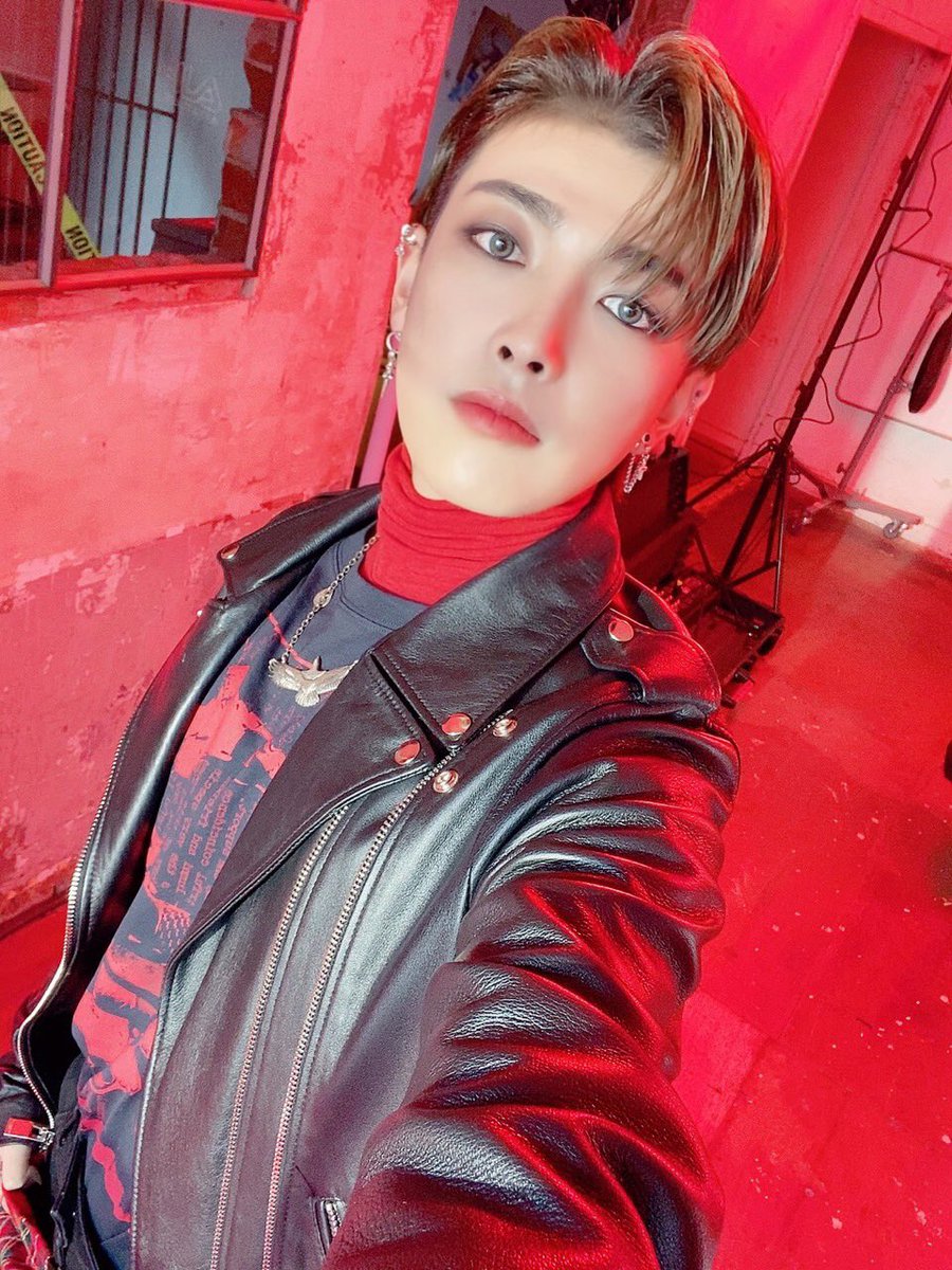ATEEZofficial's tweet photo. [#홍중] 🎤🎬🎤🎬
#ATEEZ #에이티즈 https://t.co/IS2TpW0AQH