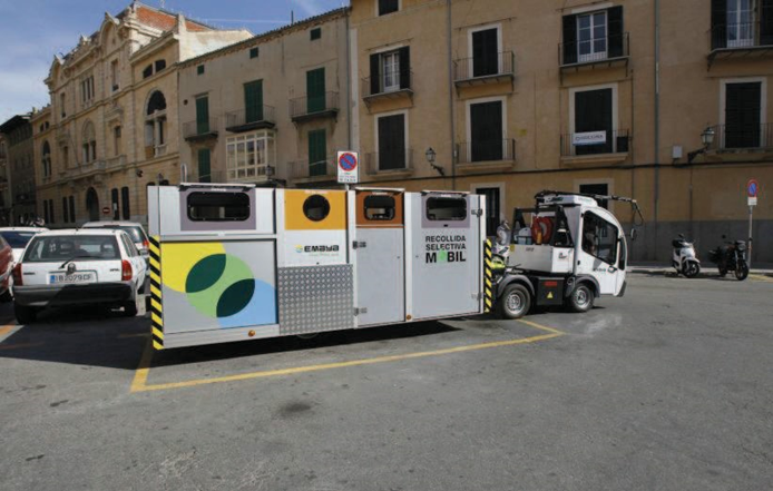The good practice “Removable Mobile Bin Areas” in #Mallorca is incorporated in the <a href="/intherwaste/">INTHERWASTE</a> good practices handbook due to its successful implementation and potential for learning and transfer. More 👉 interregeurope.eu/policylearning…