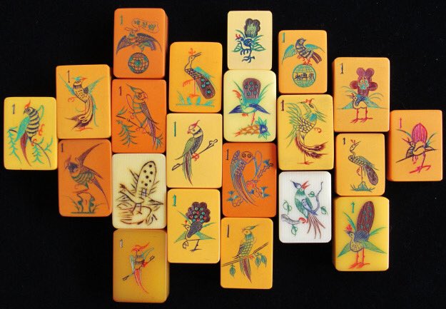 I'm also absolutely in love with all of these dorky birds, showing the sheer variety of bird tiles in vintage sets.I'm also oddly fascinated by how many of these birds are just not magpies.