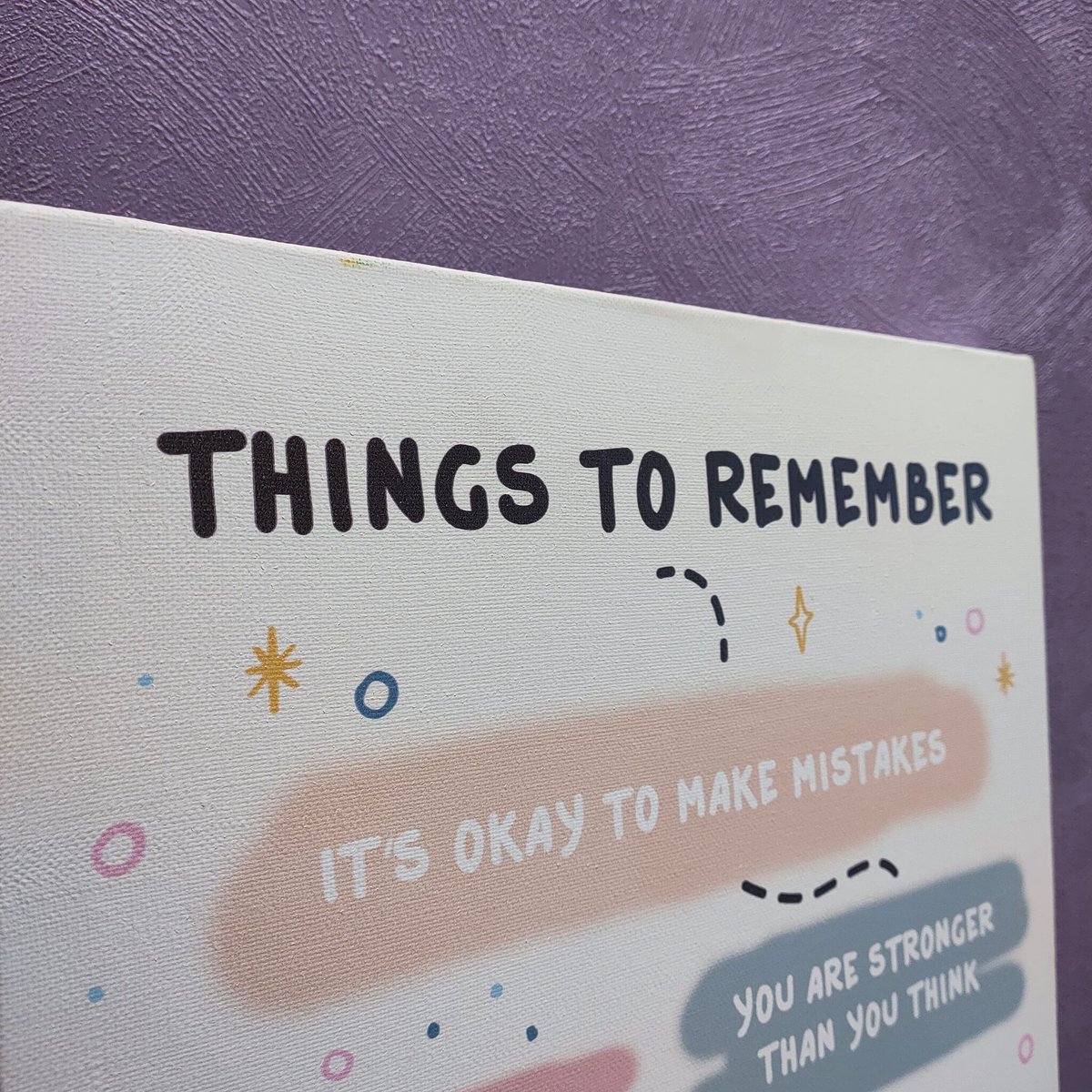 bisempurna46's tweet image. Untuk menambah dekorasi ruangan kerjamu, Sobat Bintang bisa buat canvas frame seperti ini di onlineprint.co.id

#CanvasFrame #QouteCanvas #HappyNewYear #TahunBaru #2021 #CetakKanvas #KanvasMurah #DekorasiDinding #BintangSempurna #PrintingIdeas #PrintingInnovation