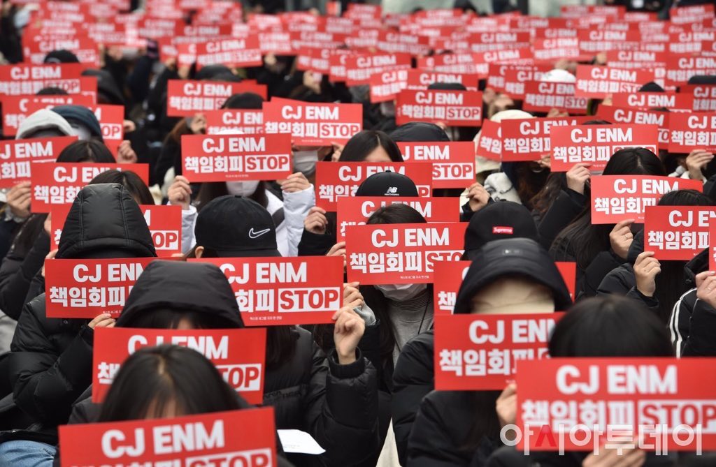 egseuwon's tweet photo. Just accept the fact that ONE IT is a huge fandom when it comes to X1 (and I mean X1 as a whole group) @x1official101 https://t.co/5itBge550o