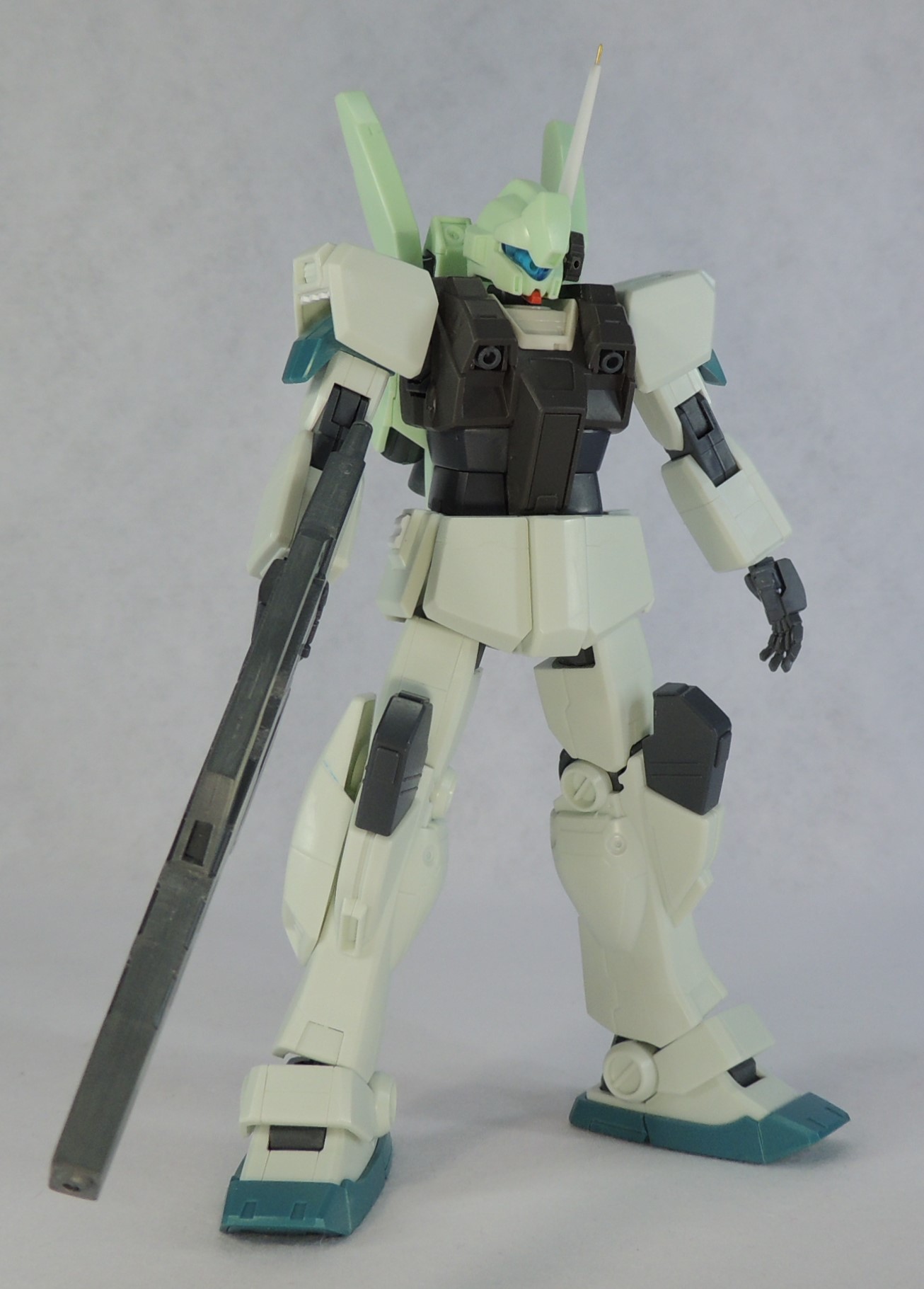 あやぽん 1 144rgm 79vジム ナイトシーカー 宇宙仕様 ヴァースキ機 を仮組中 Rgm ジェガンのパーツを組み合わせた複合機をミキシングビルドで再現 今後 ディティールを追加予定 ジョニーライデンの帰還 ヴァースキ大尉 ジム ナイトシーカー