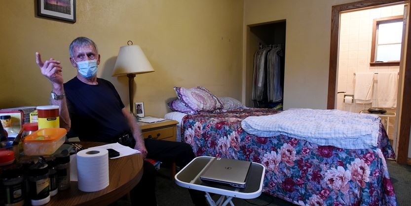 Tenants at two Scarborough motels were told to get out by Jan. 6. The City of Toronto previously described the Avon and Royal on Kingston Road as 'fully unoccupied.' toronto.com/news-story/102… #ScarbTO #KingstonRoad #noCOVIDevictions #TOpoli