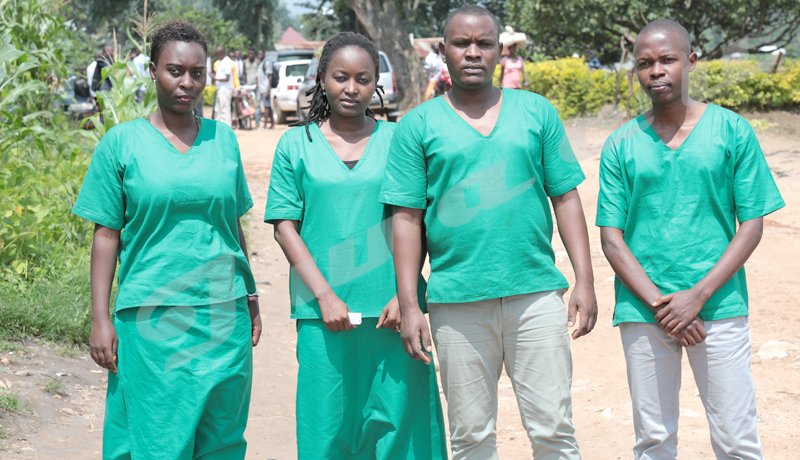 iwacuinfo's tweet image. 🔴URGENT
Agnès,Christine ,Egide, Térence libérés après 430 jours de prison.Accusés d’atteinte à la sureté de l’Etat,ils avaient été condamnés à 2 ans et 1/2 de détention sans preuves de ces allégations.Ils avaient demandé la grâce présidentielle. @iwacuinfo salue cette libération