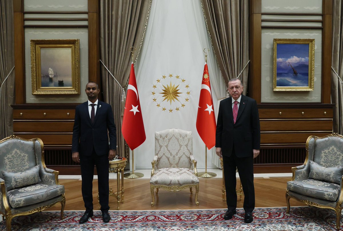 Presidency of the Republic of Türkiye (@trpresidency) on Twitter photo President <a href="/RTErdogan/">Recep Tayyip Erdoğan</a> received Minister of Justice of Somalia Abdulkadir Mohamed Nur at the Presidential Complex. President <a href="/RTErdogan/">Recep Tayyip Erdoğan</a> received Minister of Justice of Somalia Abdulkadir Mohamed Nur at the Presidential Complex.