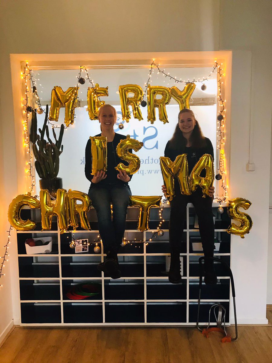 We wensen je fijne en veilige feestdagen en een gezond 2021🎄🥂!  Team Ergotherapiepraktijk Stip Esther &amp; Melanie