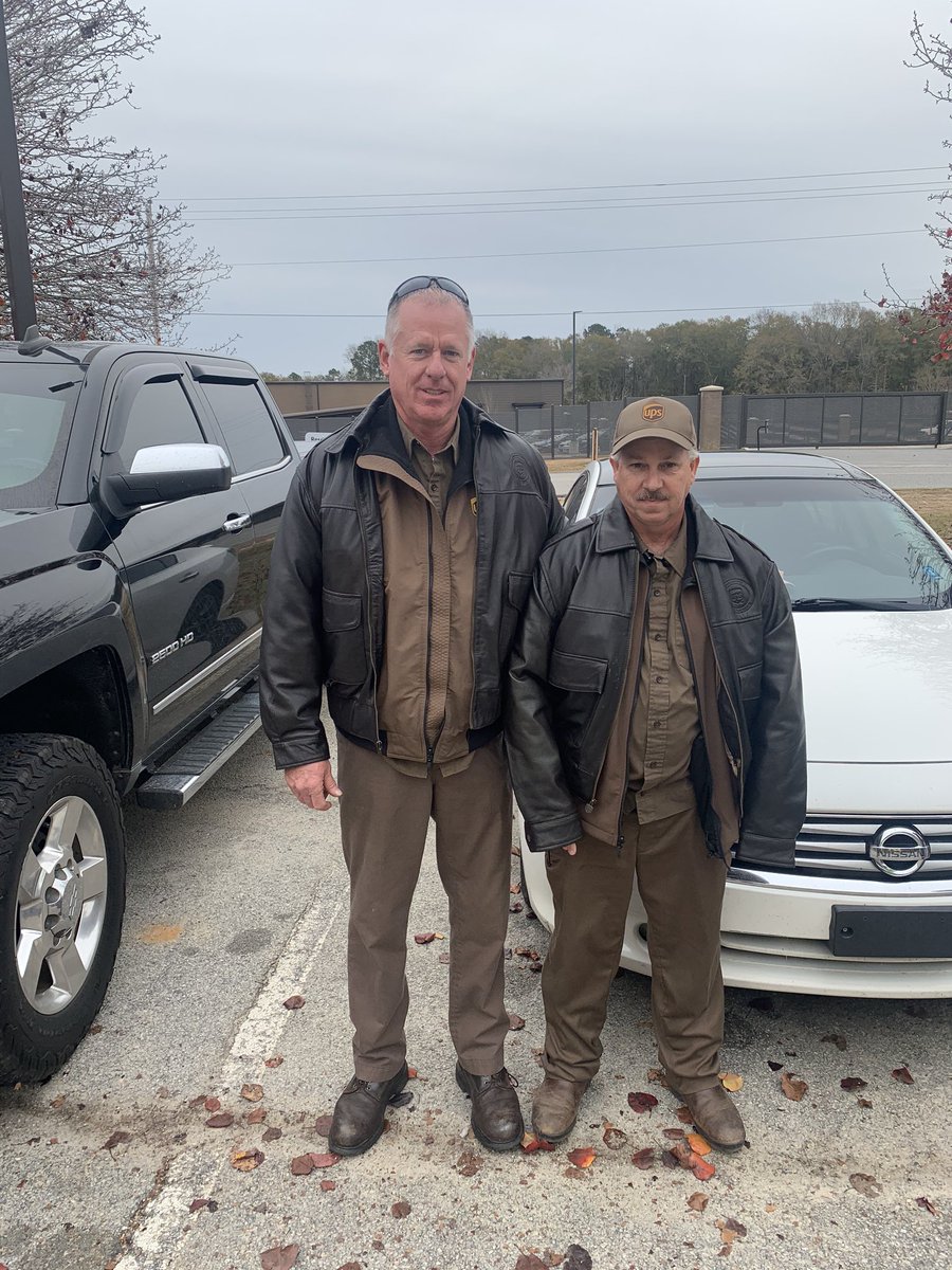 Celebrating the wins! Congratulations to our newest inductees into the COH 25 years of safe driving, Lawrence Hopkins and Tracy Lee, way to go guys. Thanks for the excellent example!! (Masks were removed for picture only) #safetyfirst #cohinductees