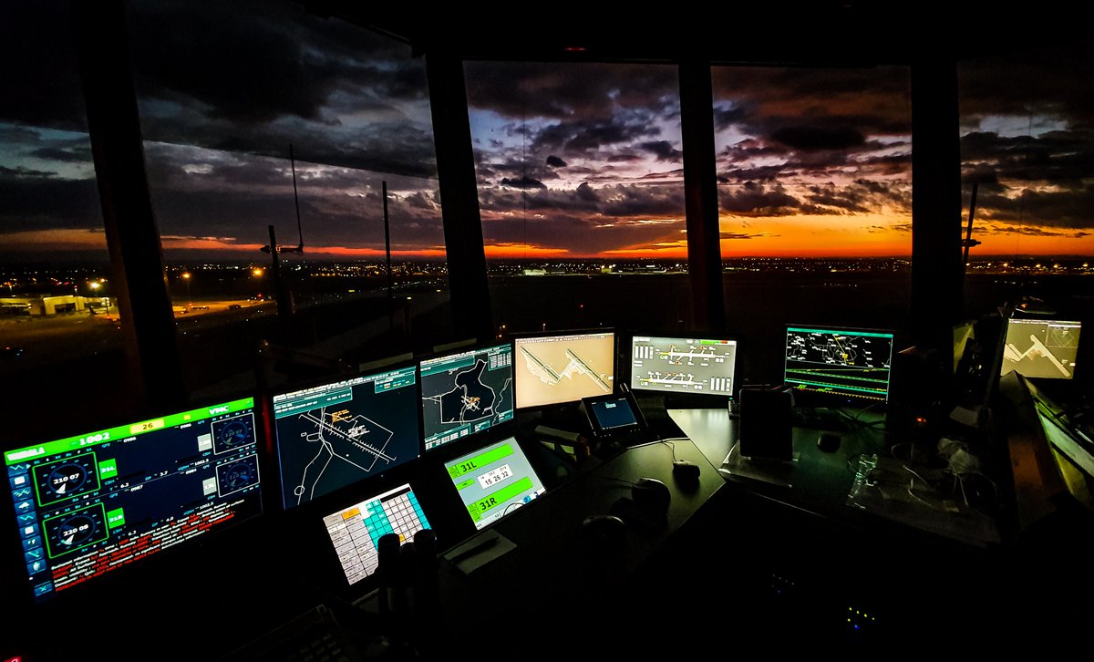 Unusual times always strengthen the importance of our traditions. We wish you a happy Christmas and an even happier New Year. We look forward to seeing you in 2021 #aviation #christmas #newyear #airtrafficmanagement #HungaroControl

(Photo by HungaroControl's Peter Csuha)