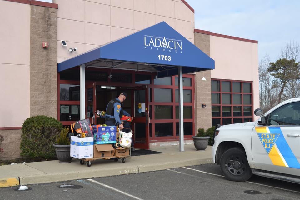 LADACIN Network tweet media