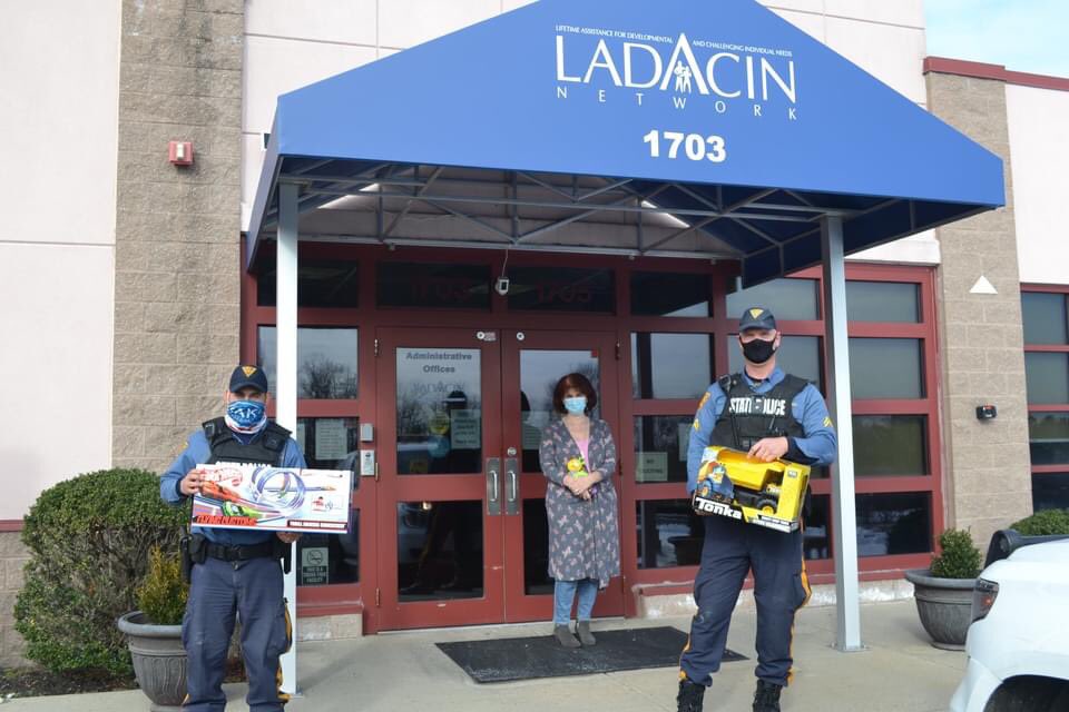 LADACIN Network tweet media