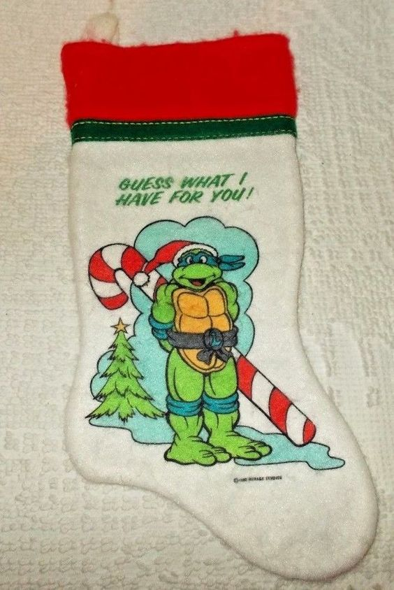 that_was_rad's tweet photo. Have a Rad Christmas!!! 🥳🎉🎄🎊🎁
#TMNT #vintagetoys #retro #retrotoys #vintage #nostalgia #80s #90s #teenagemutantninjaturtles #leonardo #santaclaus #toycommunity #toycollector #christmaseve #toyunion #collectibles #novelty #gifts #xmaseve #christmasstocking #christmasstockings https://t.co/M3bOueGPnO