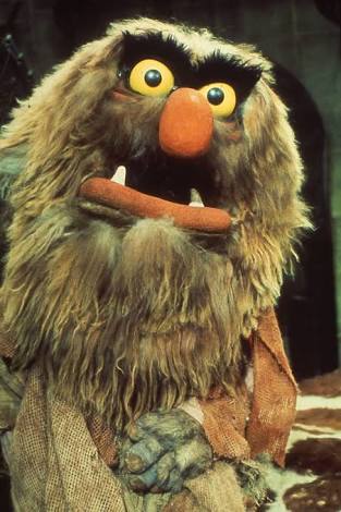 Sweetums as the Bed Bath & Beyond guy