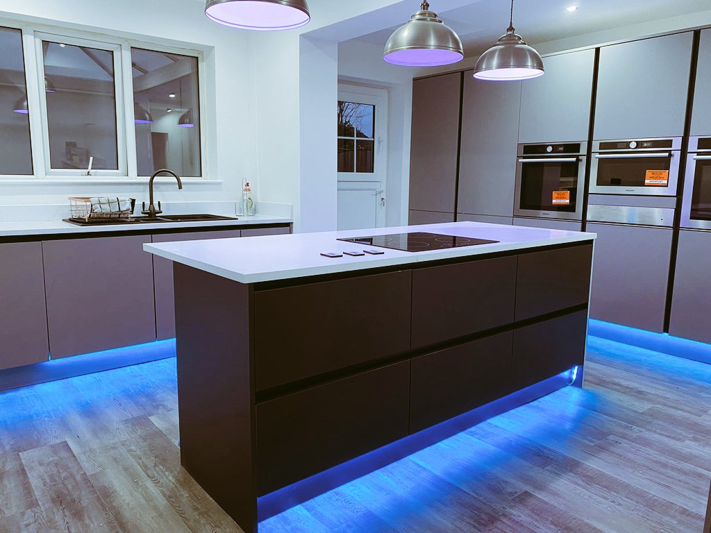 Kitchen extension complete, just in time for Christmas !!!🎄