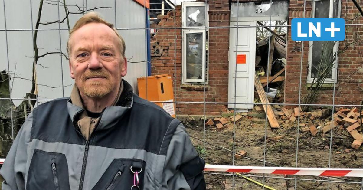 LN_Online's tweet photo. Vier Menschen haben in #Stubbendorf bei einem Brand ihr gesamtes Hab und Gut verloren. Ihr Weihnachtsfest wird in diesem Jahr anders ausfallen. https://t.co/BX8cUNvFnN https://t.co/ssapftUAdG
