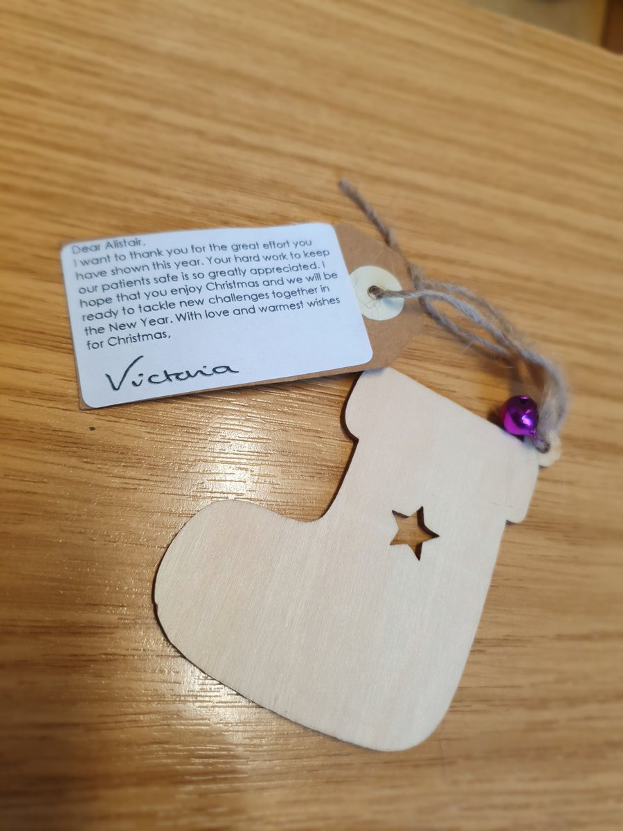 Alistairchappel's tweet photo. Thank you @VickiCox for the very thoughtful Christmas message, much appreciated... HAPPY CHRISTMAS from all at #ward36rah 
@NHSGGC https://t.co/NI4IyYsKRb