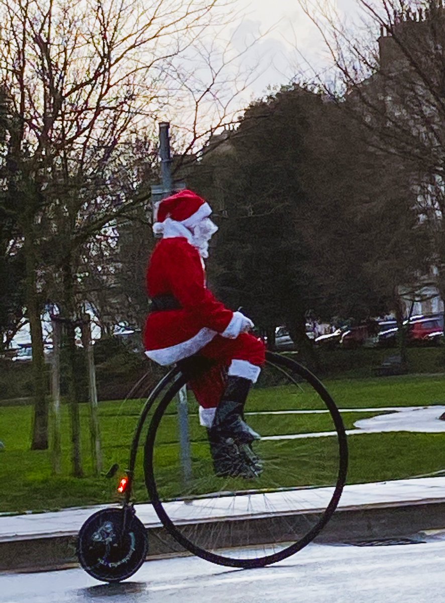 zaksabout's tweet photo. Because of all the methane from the reindeer shit, Santa has decided to be carbon neutral this Christmas and is heading out early. Be warned he ain’t happy 😃.
I hope you all have a amazing time in this skid mark of a year.
#CovidChristmas #ZaksAbout #Santa #PennyFarthing https://t.co/15RJy2x30s