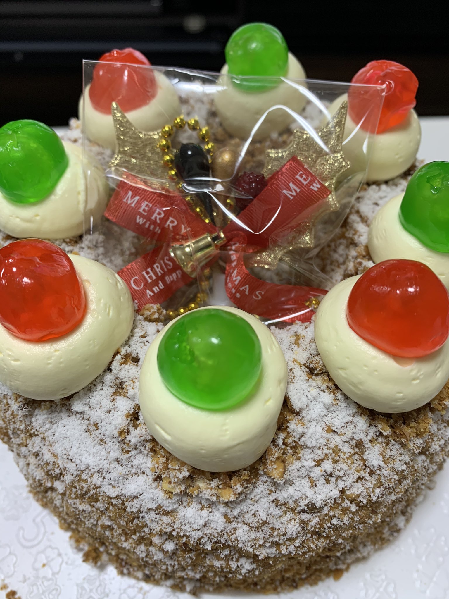 Kaz Yakabe 昭和の福岡民には超超々 懐かしいバタークリームケーキ エルベのケーキ 今年もつくっていただきました 千鳥饅頭総本舗 クリスマスケーキ バタークリームケーキ フランクフルター エルベのケーキ T Co Bsfjxxywu6 Twitter