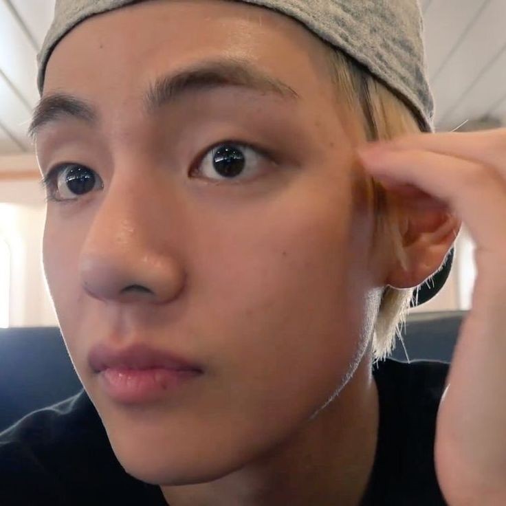 Healing with Taehyung's bare face – a such needed one