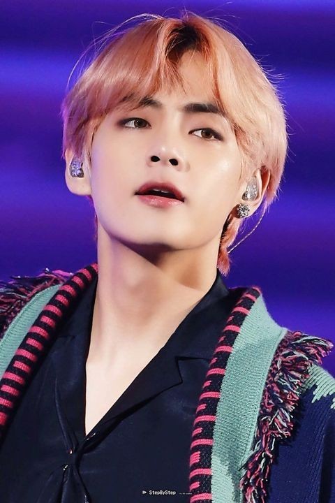 Healing with Taehyung's bare face – a such needed one