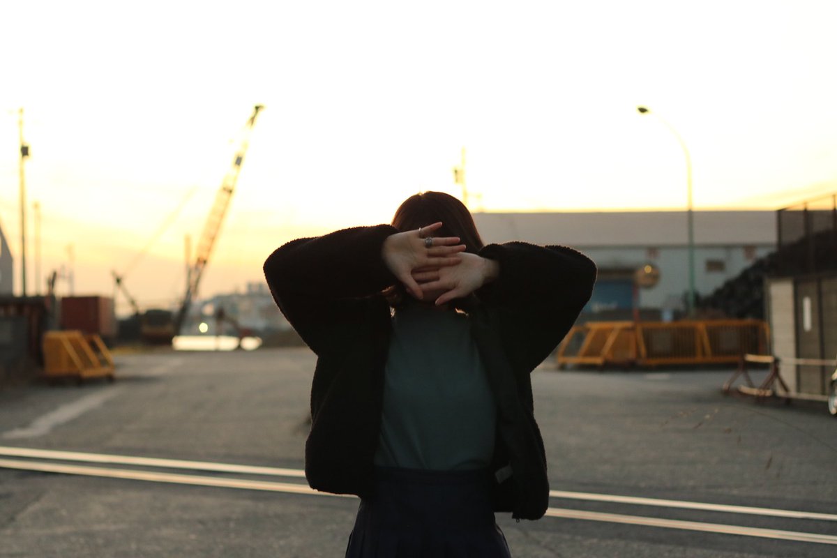 Alare در توییتر Dnaでここで撮るのが夢だったんです 夢が叶いました ありがとうぅぅ ファッションもアート ずっと真夜中でいいのに ずとまよ コスプレ 聖地巡礼 ファッションもアート ずとまよアート 眩しいdnaだけ Zutomayo