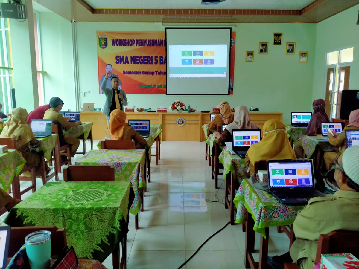 teknokrat_id's tweet photo. Dosen Universitas Teknokrat Beri Pelatihan Penyusunan Perangkat Pembelajaran Berbasis Mobile kepada Guru SMAN 5 Bandarlampung

Baca Selengkapnya ya:
https://t.co/pvszR1WemB

Kunjungi website resmi kami di : https://t.co/sPoFGulmFP

#universitasteknokratindonesia #kampusindonesia https://t.co/Q2ZTeN0YBN