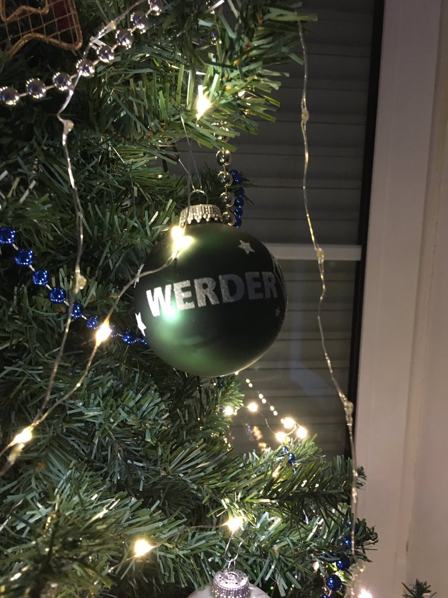 joergreitz71's tweet photo. Nun ist Weihnachten :) Frohes Fest für alle https://t.co/XB3uzqL8ms
