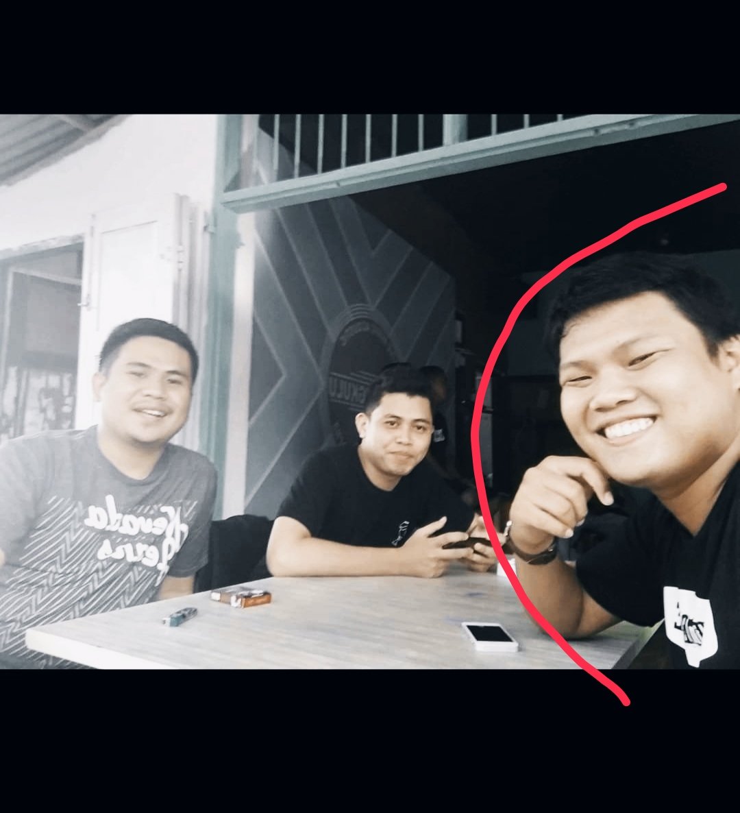 Sudah hampir 3th tdk ngetweet pas ngetweet langsung berita duka...Innalillahi wainnailaihi rojiun. Selamat jalan kandaku'... Banyak cerita, banyak hal positif yg sudah kita lakukan bersama &amp; diteruskan oleh teman-teman kita <a href="/48SulSel_/">𝐀𝐋𝐈𝐀𝐍𝐒𝐈 𝟒𝟖 𝐒𝐔𝐋𝐒𝐄𝐋</a> <a href="/Shinseki48Mks/">#7ogether</a> -valen-