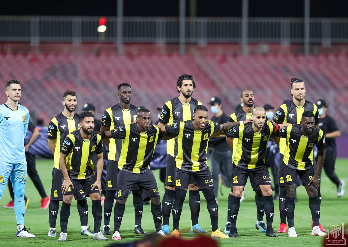 abdulaziz__itti's tweet image. 🚨| توقع نتيجة مباراة 🤩⬇️
#الهلال_الاتحاد
وادخل السحب على تيشيرتين لفائزين من موقع متجر كلاسيك 👇🏻
classic-tshirts.com

الشروط بسيطة :
- متابعة المتجر @CIassicTshirts 
-رتويت للتغريدة

ينتهي استقبال التوقعات مع بداية المباراة 📣