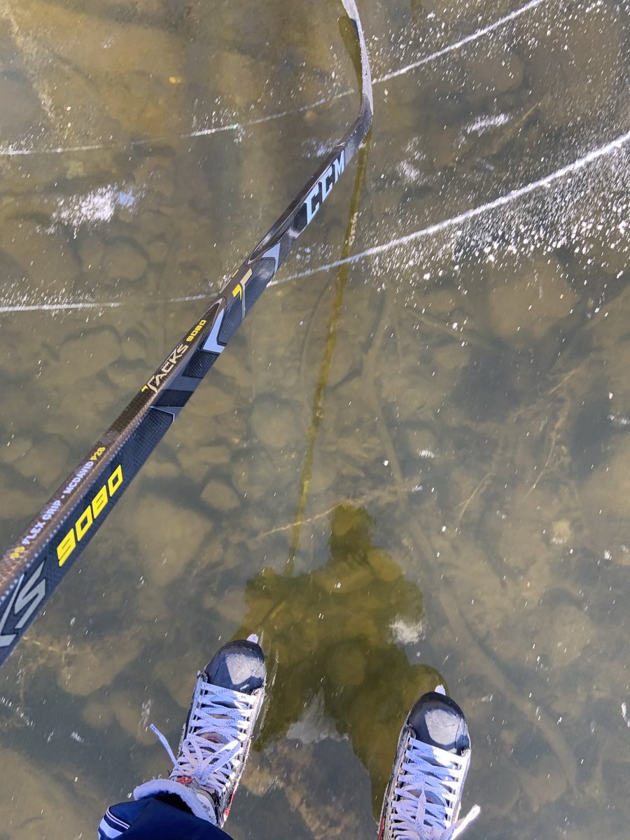 scottgoodman6's tweet photo. @DarrenDreger Happy Holidays from Balsam Lake, Coboconk ON! https://t.co/ANro7KcCqG