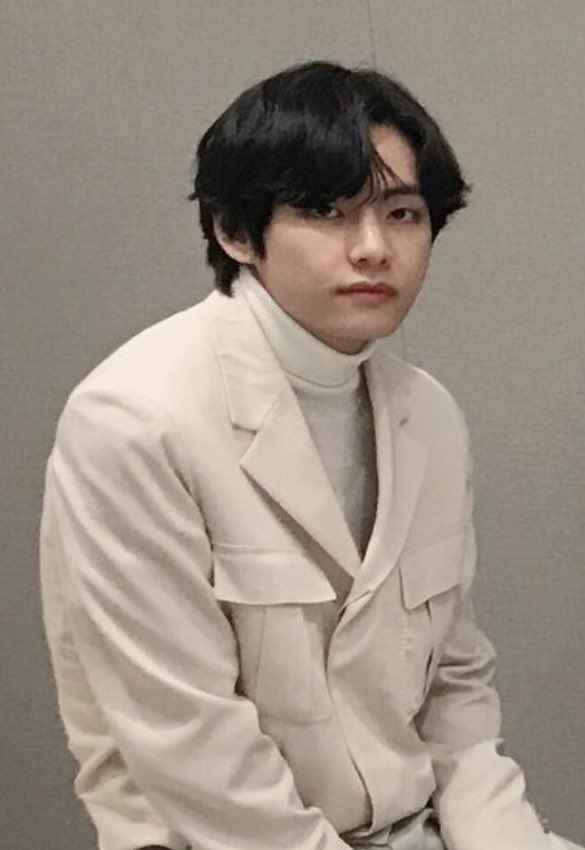 tataIuv's tweet photo. 30 mins before a potential kth1 drops BYE IM OUT OF HERE https://t.co/RxZCDaJfx2