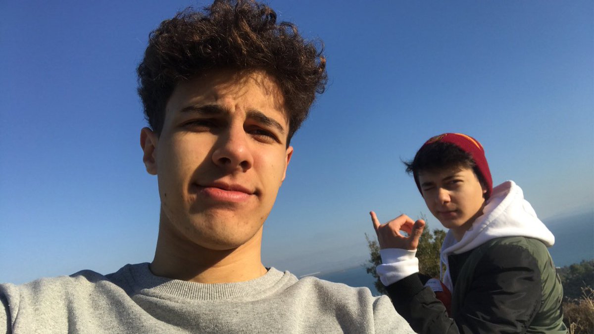 Amcaoğluyla dağa çıktık manzara vardı