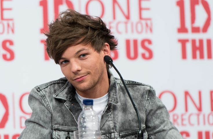 Johana1d_katy's tweet photo. #HappyBirthdayLouisTomlinson Se dan cuenta como el tiempo pasa y ellos sigue creciendo mas pero nosotros lo queremos como si fuera nuestro pequeño niño Felicidades al ser que alegra mi corazon con su musica y con el siendo el solecito Felicidades https://t.co/E0qJBh5YR5