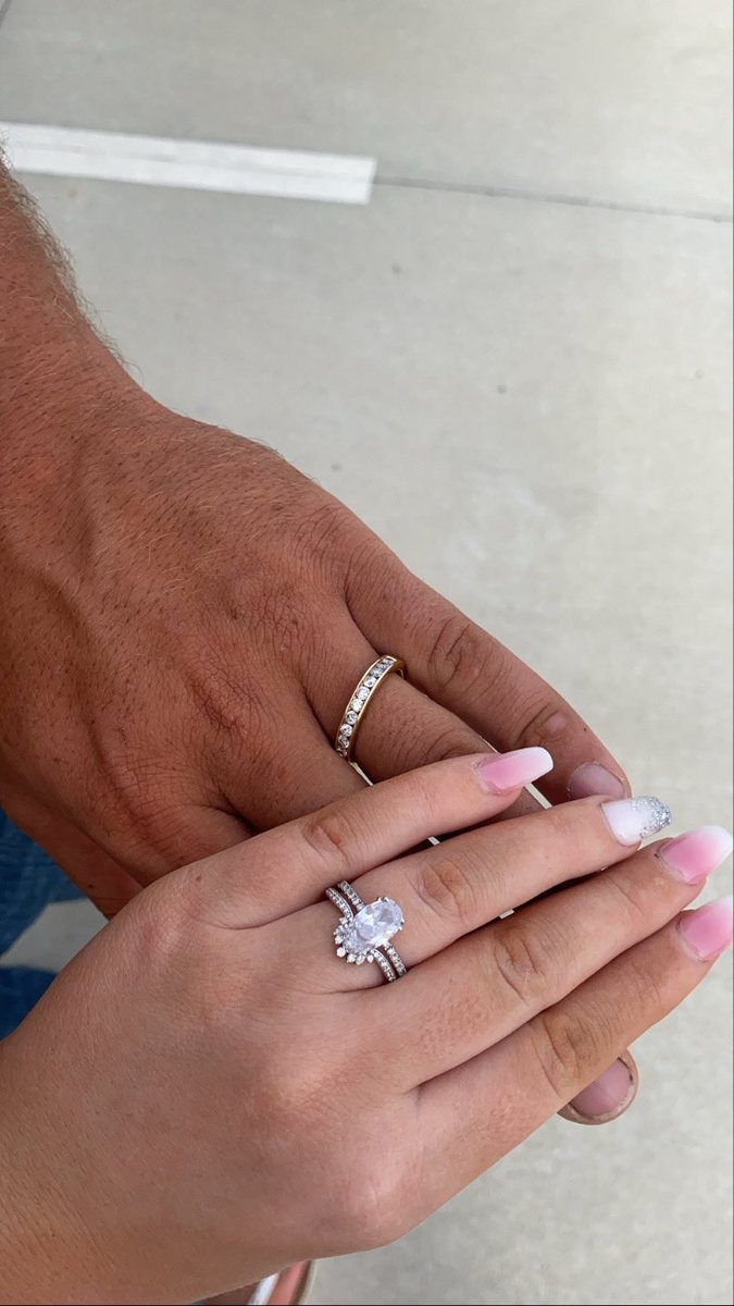 motangle2's tweet photo. What a difference a year can make ❤️💍 https://t.co/L8CgejPhfG