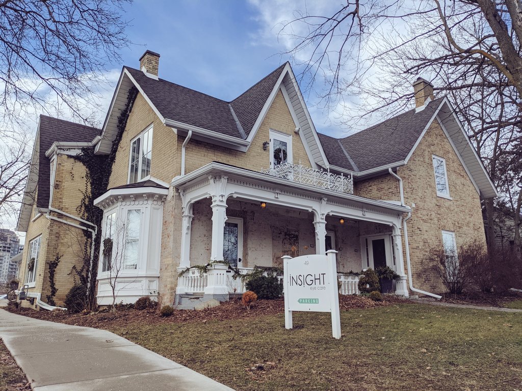 insightpulse's tweet image. Thanks for all your support in 2020. Holiday hours are on our website, including what to do in the event of an eye health emergency 🆘👀

Take care and see you in 2021❤️