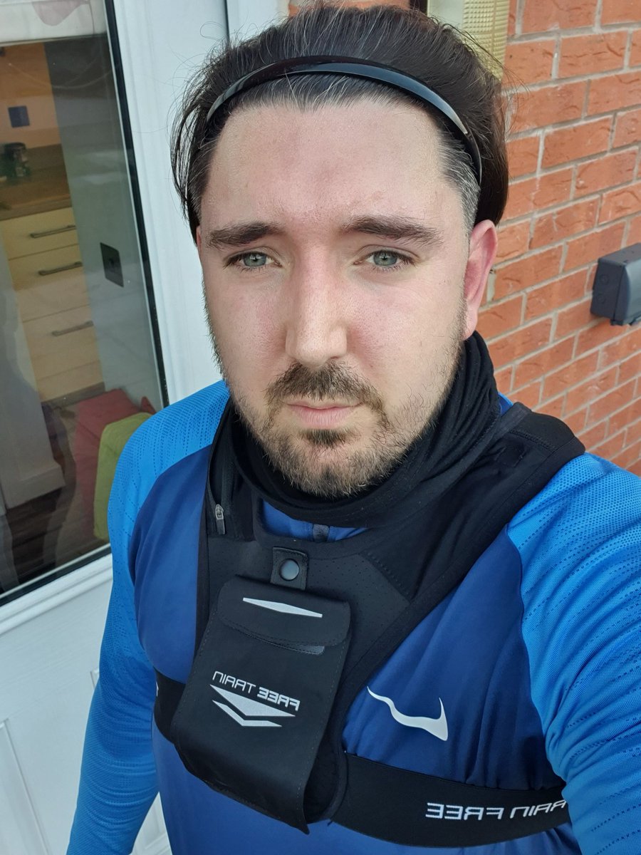 Christmas Eve Run 💪🏼🏃‍♂️ ✅

Definitely earned a Quality Street or Two! 🍬

@PE_volution #AdaptToChange