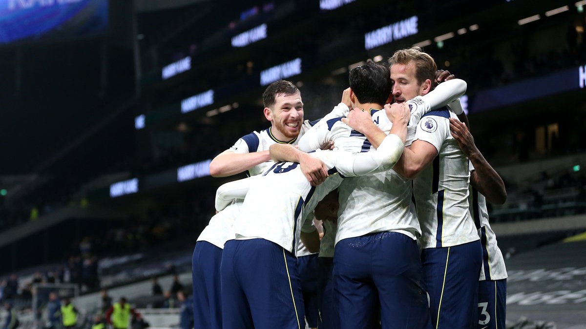 𝟮. 𝗝𝗢𝗜𝗡 𝗔 𝗚𝗥𝗢𝗨𝗣: We are all one team. - Being part of a group that already has a shared interest with you is a great way to make connections. This could be gaming, singing, cooking, sport - anything that you enjoy doing and talking about.  #THFC   #COYS