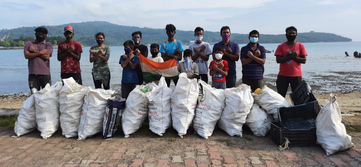 Swachhandaman's tweet photo. Burn Calories not Plastic 

Meet Sivanesan B, an Islander who is a volunteer for Walk for Plastic (Environmental Conservation Organisation by Gowtham B).
With support of Mr Avinash and Mr Uma from PBMC, he and his team of volunteers have collected 200kgs of plastic in 16 drives https://t.co/IGQdqUwoST