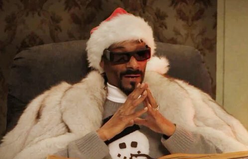 shelb_gutierrez's tweet photo. ‘Twas the nizzle before christmizzle, all through the hizzle. https://t.co/JKRETB8XGS